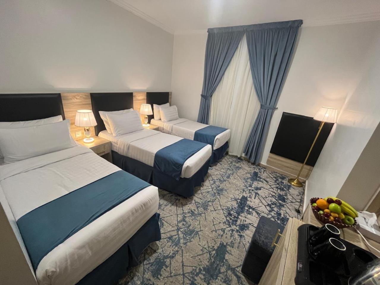 Hayah Taibah Hotel Medina Exteriör bild
